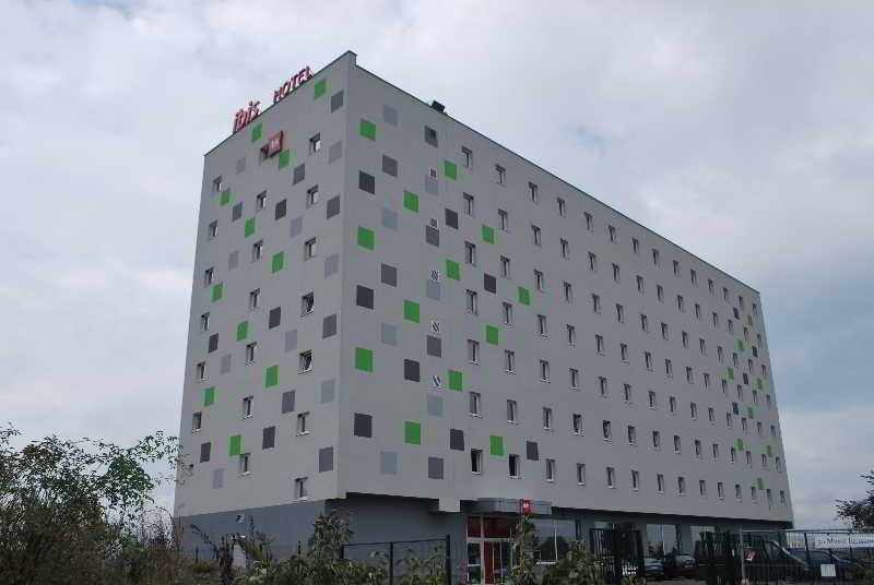 Готель Ibis Airport