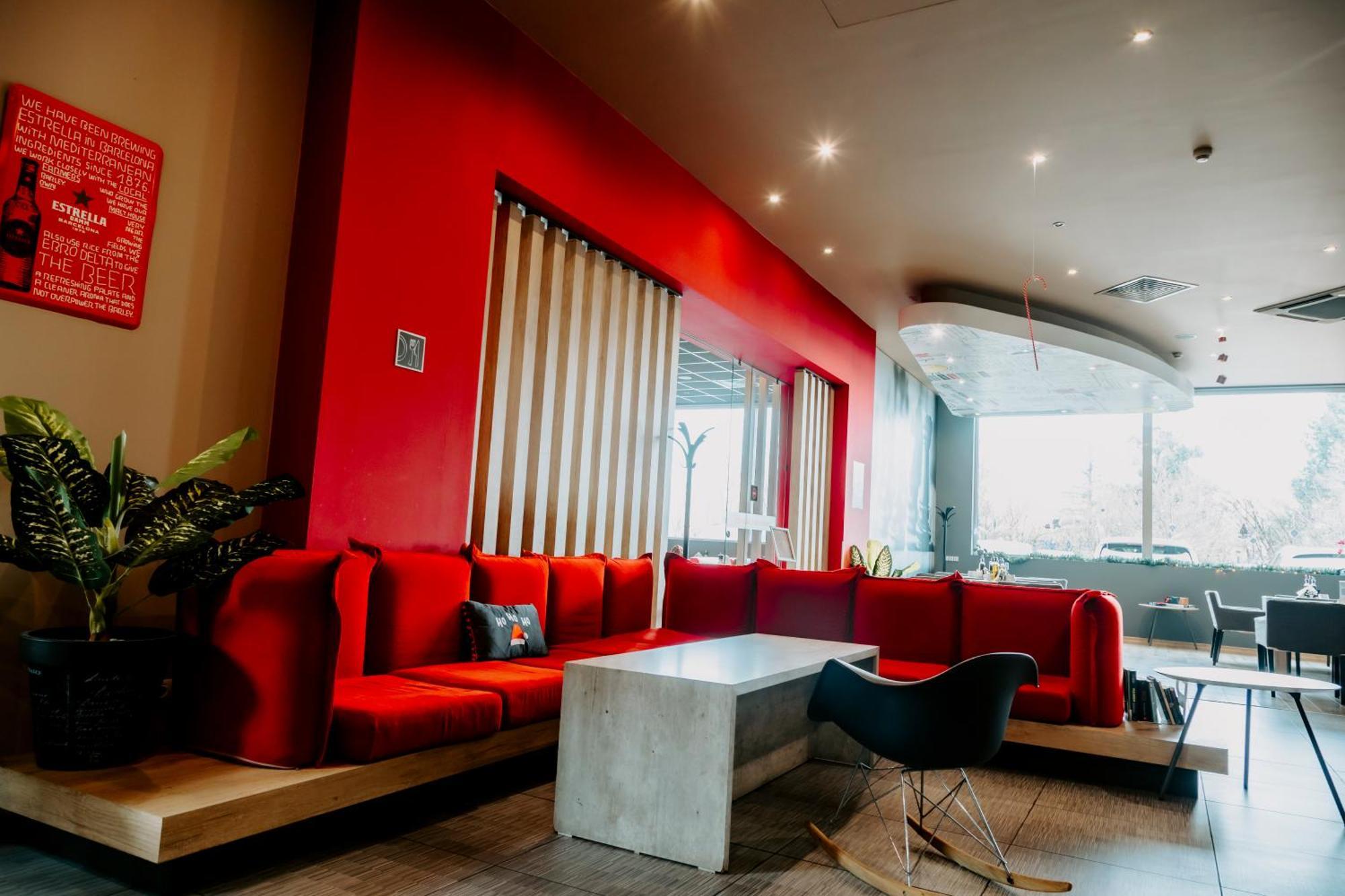 Ibis Airport Готель 3*