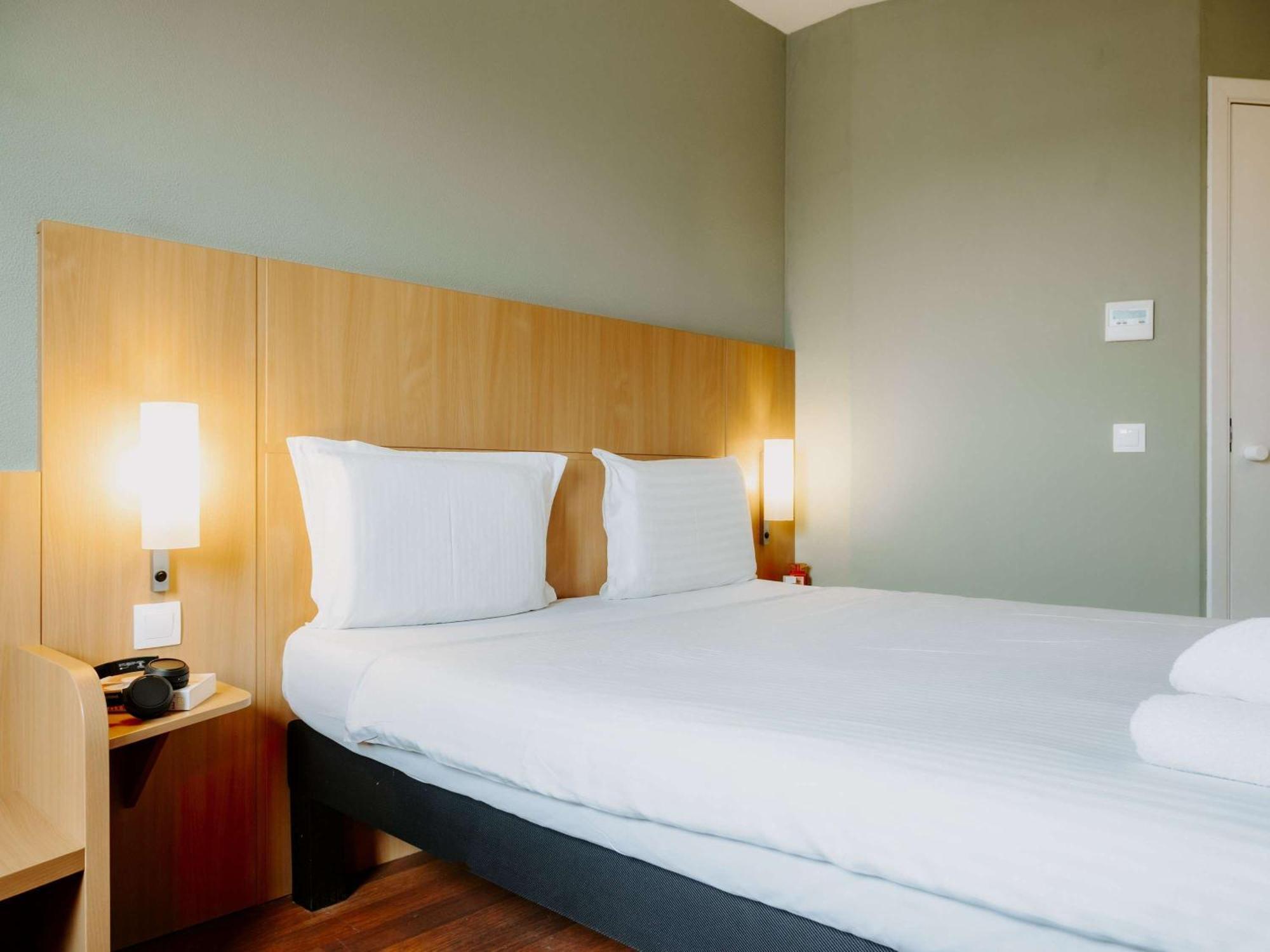 Ibis Airport 3* Sofia